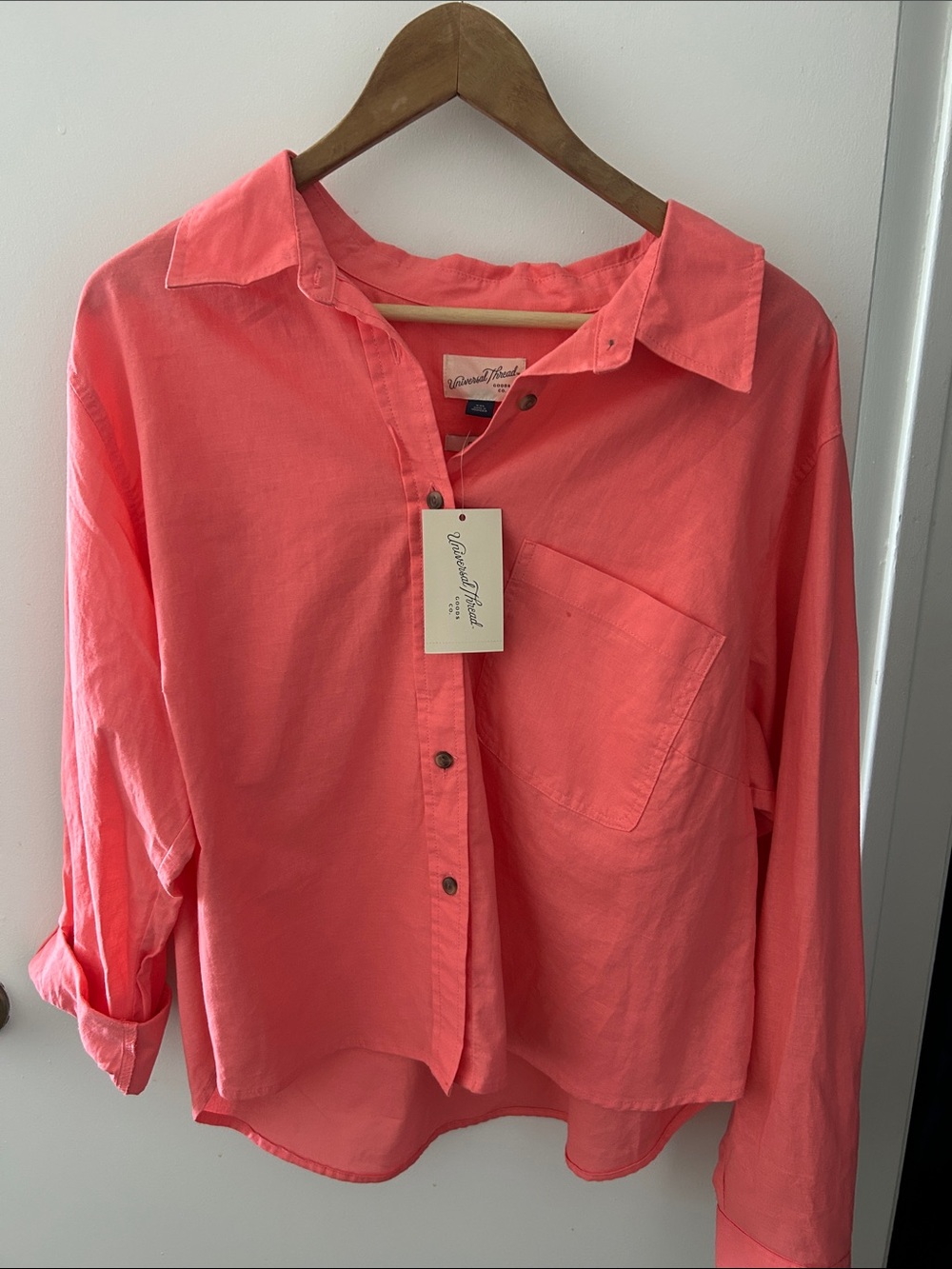 Universal Thread Coral Button-Down Shirt XL